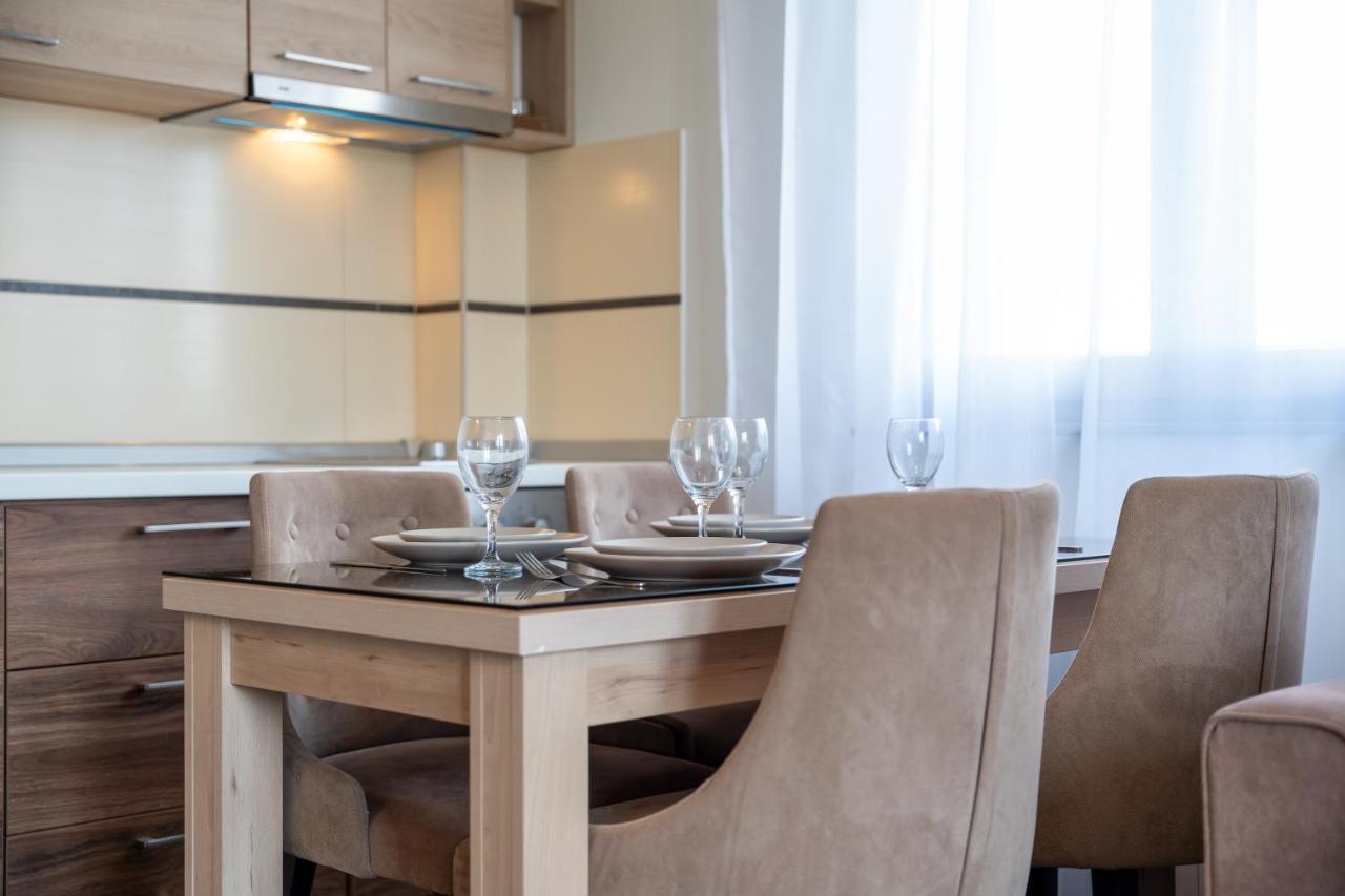 Zlatibor Hills Stars Aparthotel ภายนอก รูปภาพ