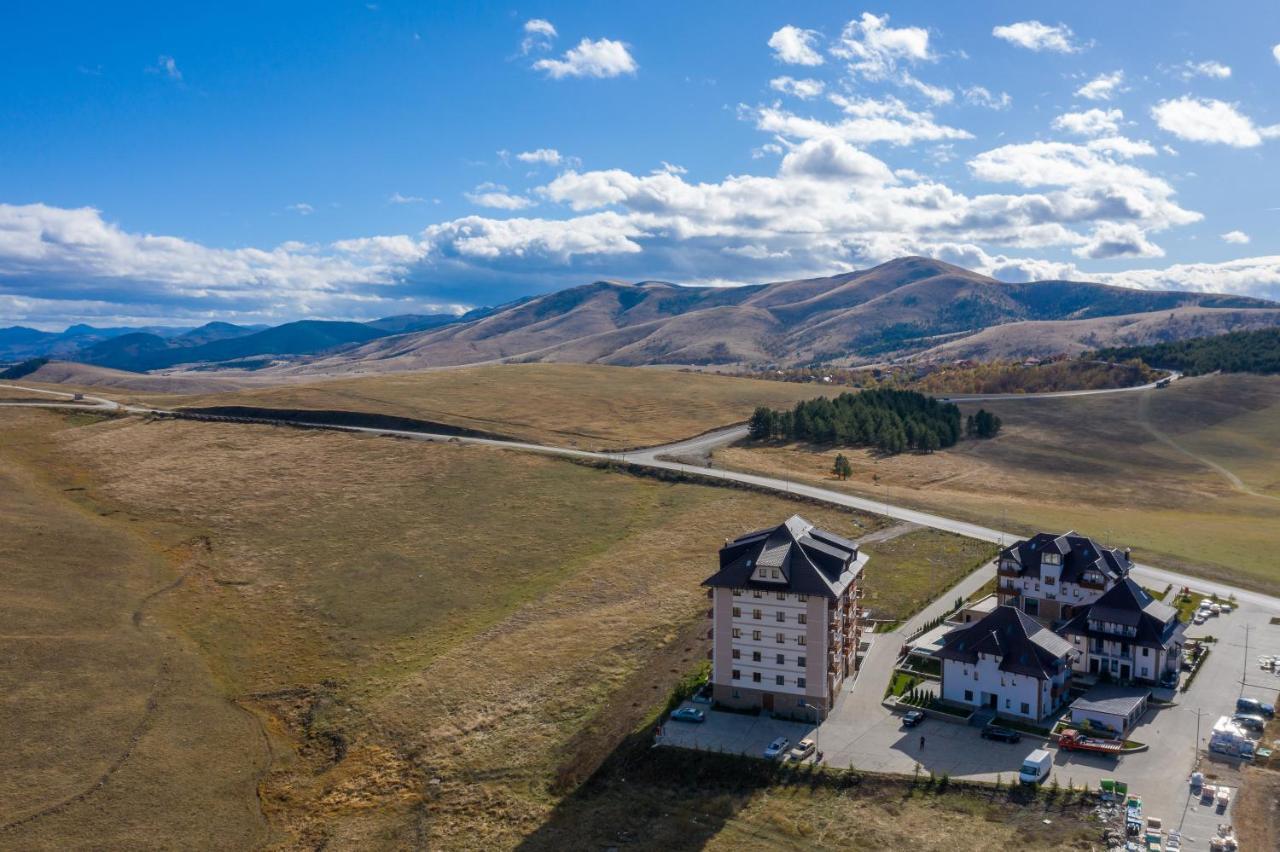 Zlatibor Hills Stars Aparthotel ภายนอก รูปภาพ