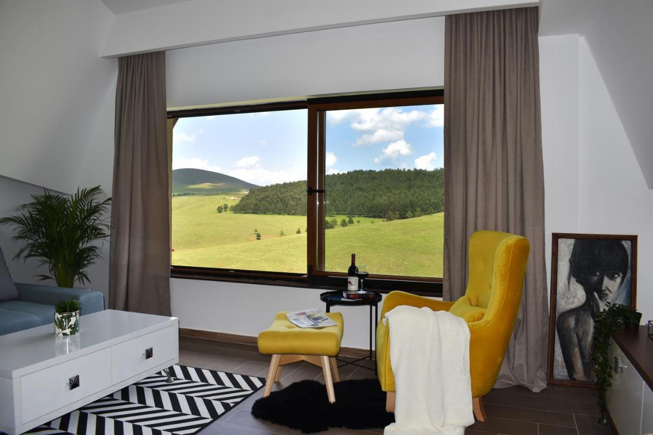 Zlatibor Hills Stars Aparthotel ภายนอก รูปภาพ